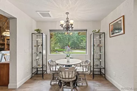 Dining - 154 SE Hammock Rd, Inglis, FL 34449 photo 1 of 2