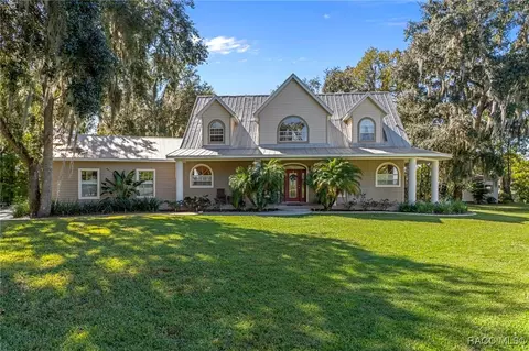 1024 S Waterview Dr, Inverness, FL 34450