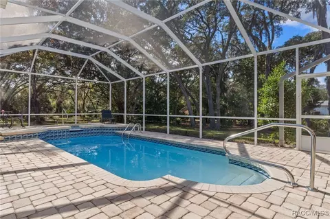 Exterior - 272 W Massachusetts St, Hernando, FL 34442 photo 2 of 17