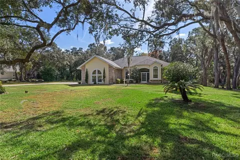 272 W Massachusetts St, Hernando, FL 34442
