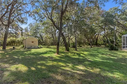 Exterior - 272 W Massachusetts St, Hernando, FL 34442 photo 10 of 17
