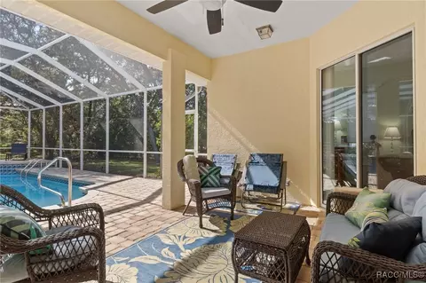 Exterior - 272 W Massachusetts St, Hernando, FL 34442 photo 6 of 17