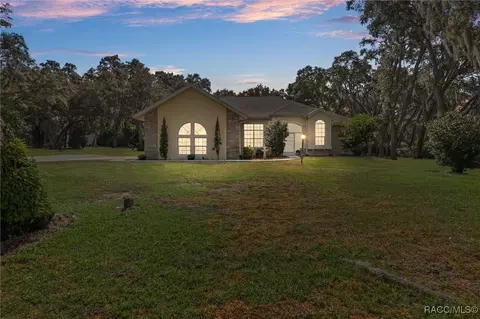 Exterior - 272 W Massachusetts St, Hernando, FL 34442 photo 13 of 17