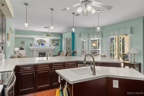 Kitchen - 272 W Massachusetts St, Hernando, FL 34442 photo 4 of 5