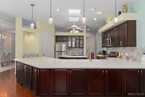 Kitchen - 272 W Massachusetts St, Hernando, FL 34442 photo 2 of 5