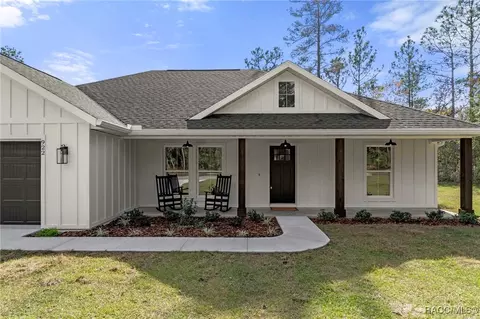 Exterior - 922 E Hobart Ln, Hernando, FL 34442 photo 2 of 7