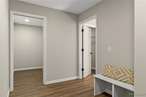 Entry Way - 922 E Hobart Ln, Hernando, FL 34442 photo 3 of 4