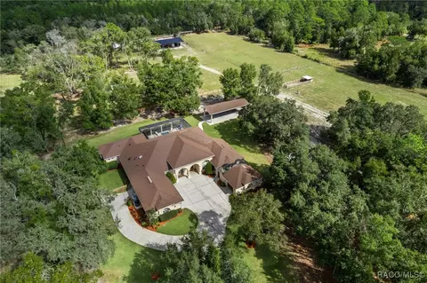 8947 W Basilico St, Crystal River, FL 34428
