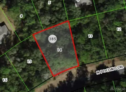 8460 N Pocono Dr, Citrus Springs, FL 34434