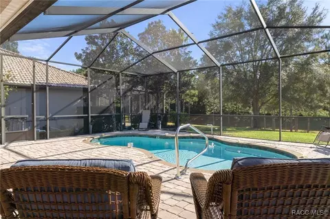 Exterior - 1454 W Laurel Glen Path, Hernando, FL 34442 photo 8 of 17