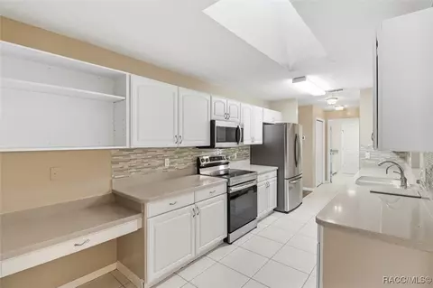 Kitchen - 2936 N Kittery Pt, Hernando, FL 34442 photo 1 of 3