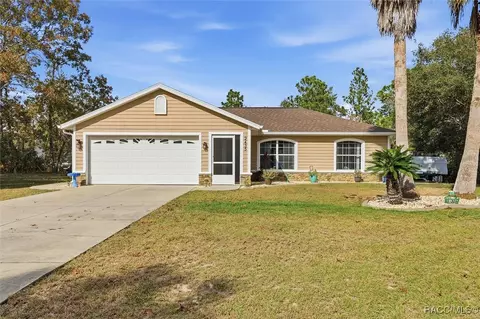 2435 W Lawrence Ct, Citrus Springs, FL 34434