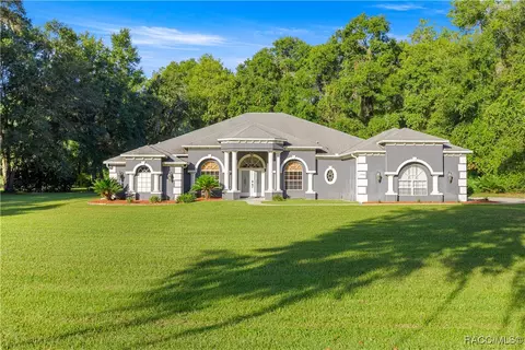 11250 N Blackfoot Pt, Citrus Springs, FL 34434
