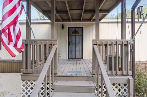 193 Gladys Ave, Inglis, FL 34449 photo 7