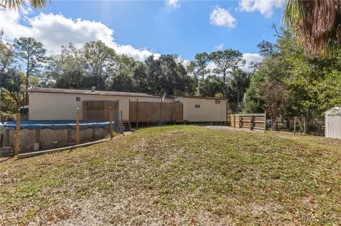 193 Gladys Ave, Inglis, FL 34449 photo 32