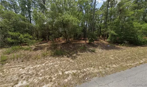 2656 W Braganza St, Dunnellon, FL 34433