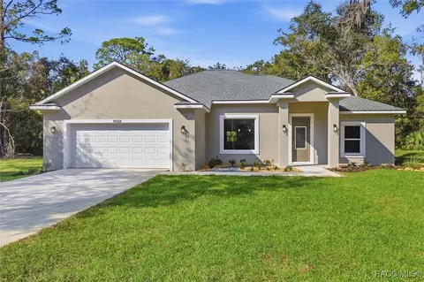 9068 N Alder Ave, Crystal River, FL 34428