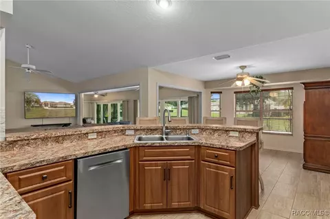 Kitchen - 3773 E Lake Todd Dr, Hernando, FL 34442 photo 2 of 5