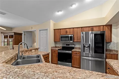 Kitchen - 3773 E Lake Todd Dr, Hernando, FL 34442 photo 3 of 5