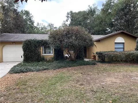 2992 E Crown Dr, Inverness, FL 34453