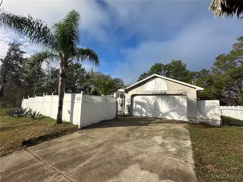 7210 N Lime Dr, Citrus Springs, FL 34433