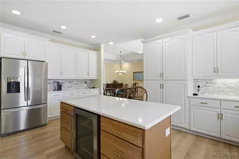 Kitchen - 1200 N Annapolis Ave, Hernando, FL 34442 photo 3 of 6