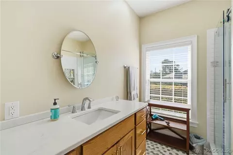 Bath - 1200 N Annapolis Ave, Hernando, FL 34442 photo 5 of 5