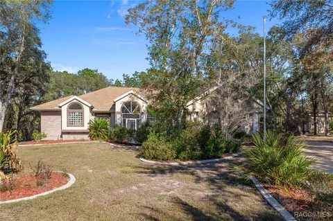 3135 N Buckhorn Dr, Beverly Hills, FL 34465