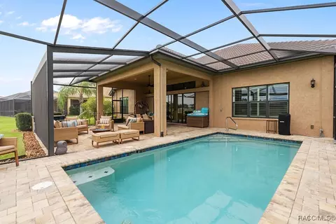 Exterior - 1547 N Eagle Ridge Path, Hernando, FL 34442 photo 3 of 4