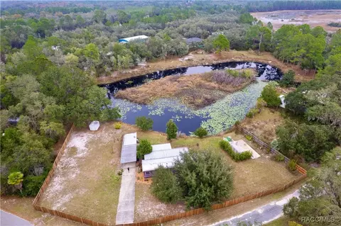 3831 E Camelot Pl, Hernando, FL 34442