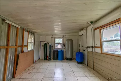 3831 E Camelot Pl, Hernando, FL 34442 photo 26
