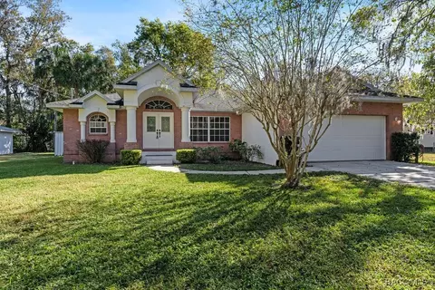 9 Cypress Ln, Inglis, FL 34449