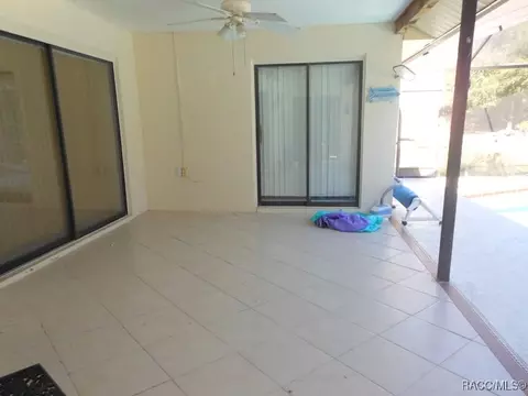 Exterior - 439 E Reehill St, Lecanto, FL 34461 photo 4 of 16