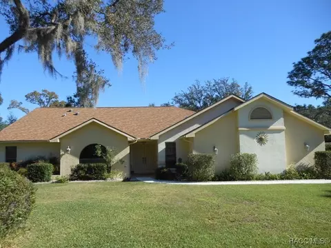 439 E Reehill St, Lecanto, FL 34461