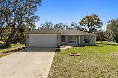 9608 E Woodmere Ln, Inverness, FL 34450