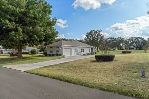 Exterior - 738 Epsom Ct, Hernando, FL 34442 photo 2 of 11