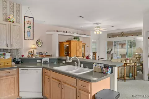 Kitchen - 738 Epsom Ct, Hernando, FL 34442 photo 4 of 4