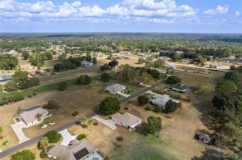 View/Area - 738 Epsom Ct, Hernando, FL 34442 photo 7 of 9