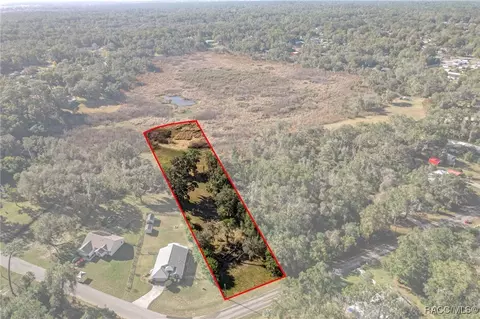 6616 E Malverne St, Inverness, FL 34452