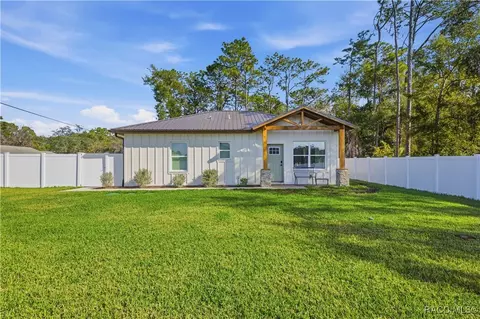 2930 E Bradley St, Inverness, FL 34453