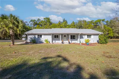 2949 N Carolina Rd, Crystal River, FL 34428