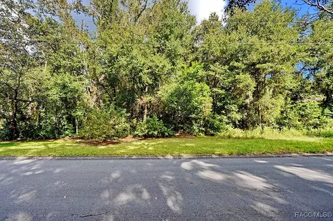 916 Tulane Ter, Inverness, FL 34450