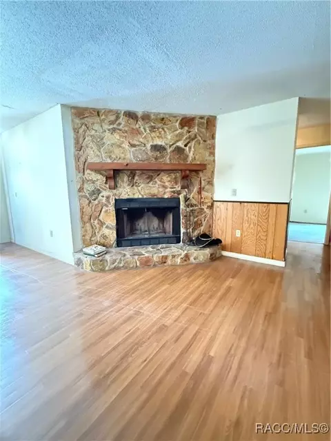 Living - 2180 N 2152 N Page Ave, Hernando, FL 34442 photo 3 of 9