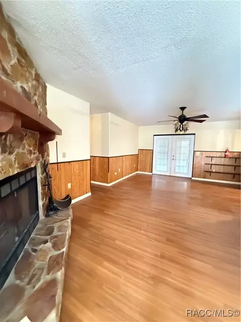 Living - 2180 N 2152 N Page Ave, Hernando, FL 34442 photo 4 of 9
