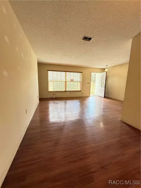 Living - 2180 N 2152 N Page Ave, Hernando, FL 34442 photo 2 of 9