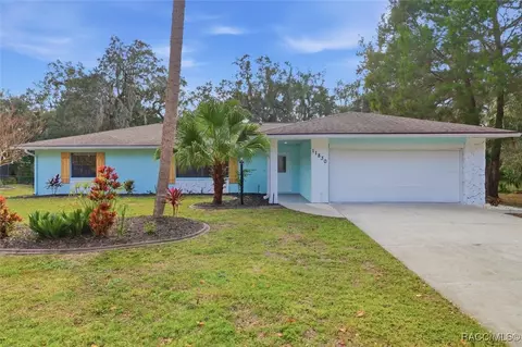 11830 W Fisherman Ln, Homosassa, FL 34448