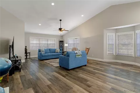 Living - 1529 N Foxboro Loop, Crystal River, FL 34429 photo 1 of 1