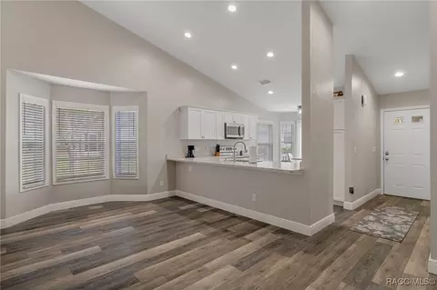 Entry Way - 1529 N Foxboro Loop, Crystal River, FL 34429 photo 1 of 2