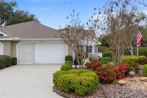 Exterior - 1529 N Foxboro Loop, Crystal River, FL 34429 photo 5 of 9