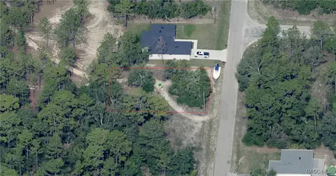 1776 W Cary Dr, Citrus Springs, FL 34434